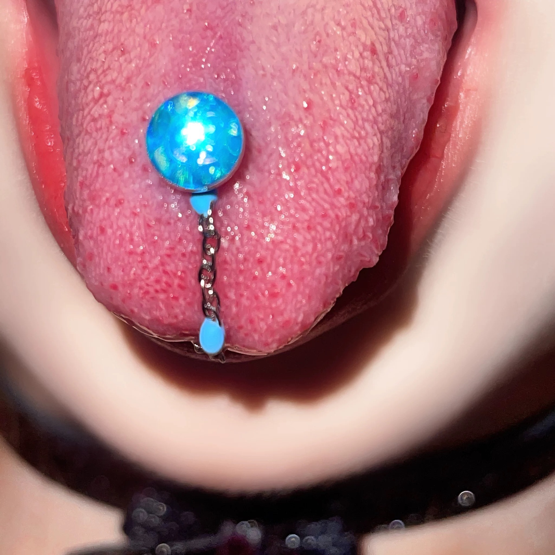 1Pc High-Quality Trendy Blue G - Body Piercing Quality Jewelry recensione e prezzo
