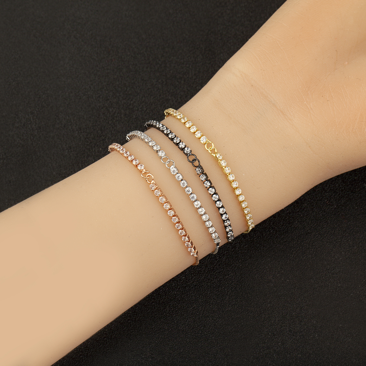Nidin Hot White Zircon Paralle - Body Jewelry Wholesale recensione e prezzo