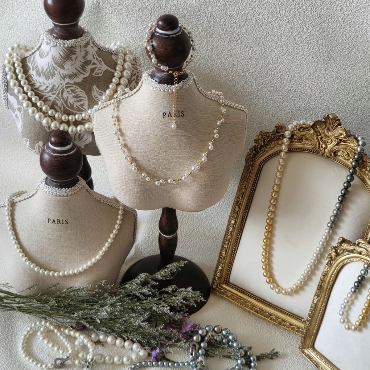 Necklace Chain Bust Jewelry Ho - Body Jewelry Holder recensione e prezzo