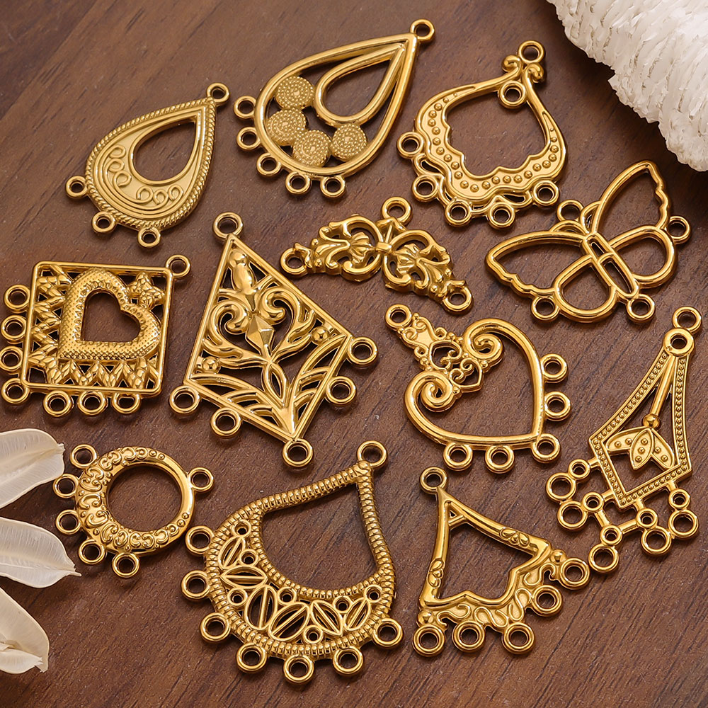 5pcs Stainless Steel Earring C - Body Jewelry Wholesale recensione e prezzo