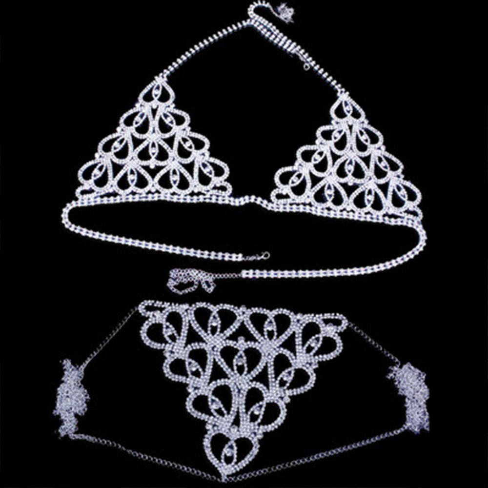 Fashion Rhinestone Heart Bra T - Body Jewelry Retainers recensione e prezzo