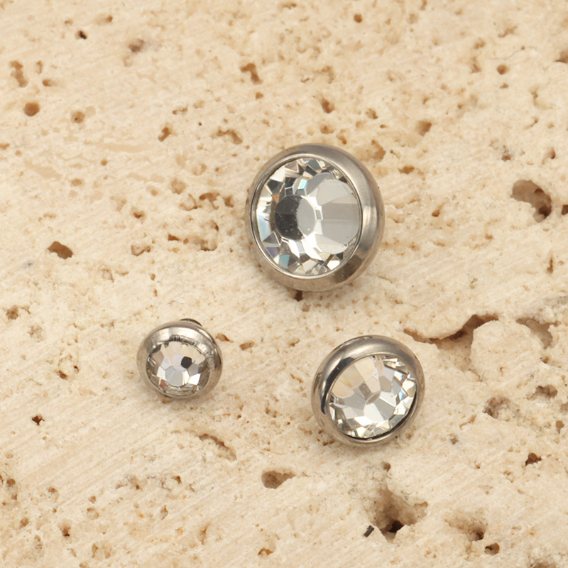 1PCS ASTM F136 Titanium Bezel  - Body Jewelry Dermal recensione e prezzo