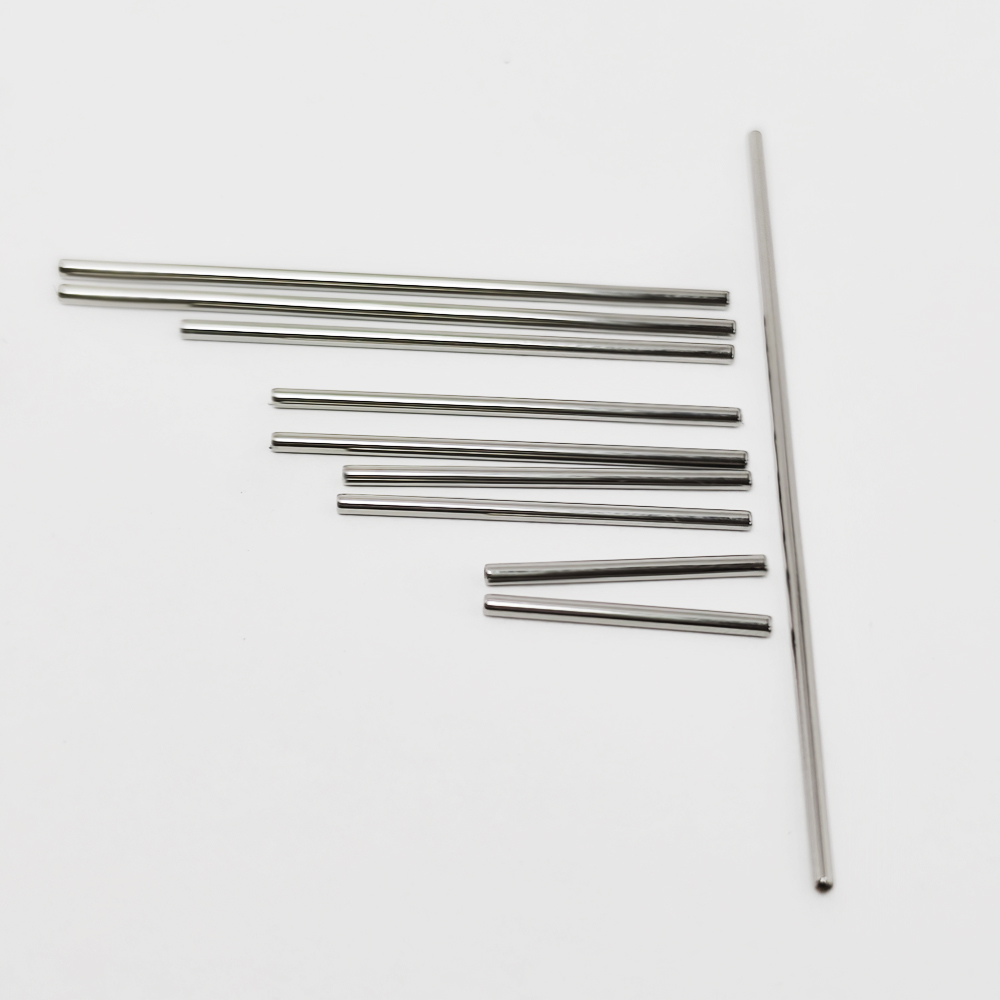 F136 Titanium Opal Milk Nail E - Eyebrow Curved Barbell recensione e prezzo